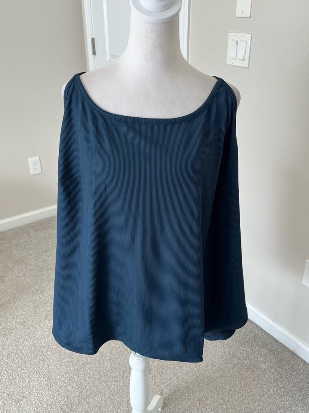 NWT Pheonix Activewear Teal Paros Open Side Cami Size 3X